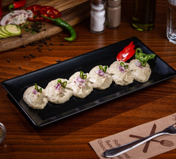 SALATE APERITIV - OALA CU MÂNCARE